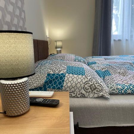 Kovacs Apartmanhaz 基什孔豪洛什 外观 照片
