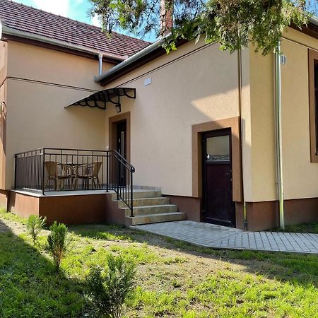 Kovacs Apartmanhaz 基什孔豪洛什 客房 照片