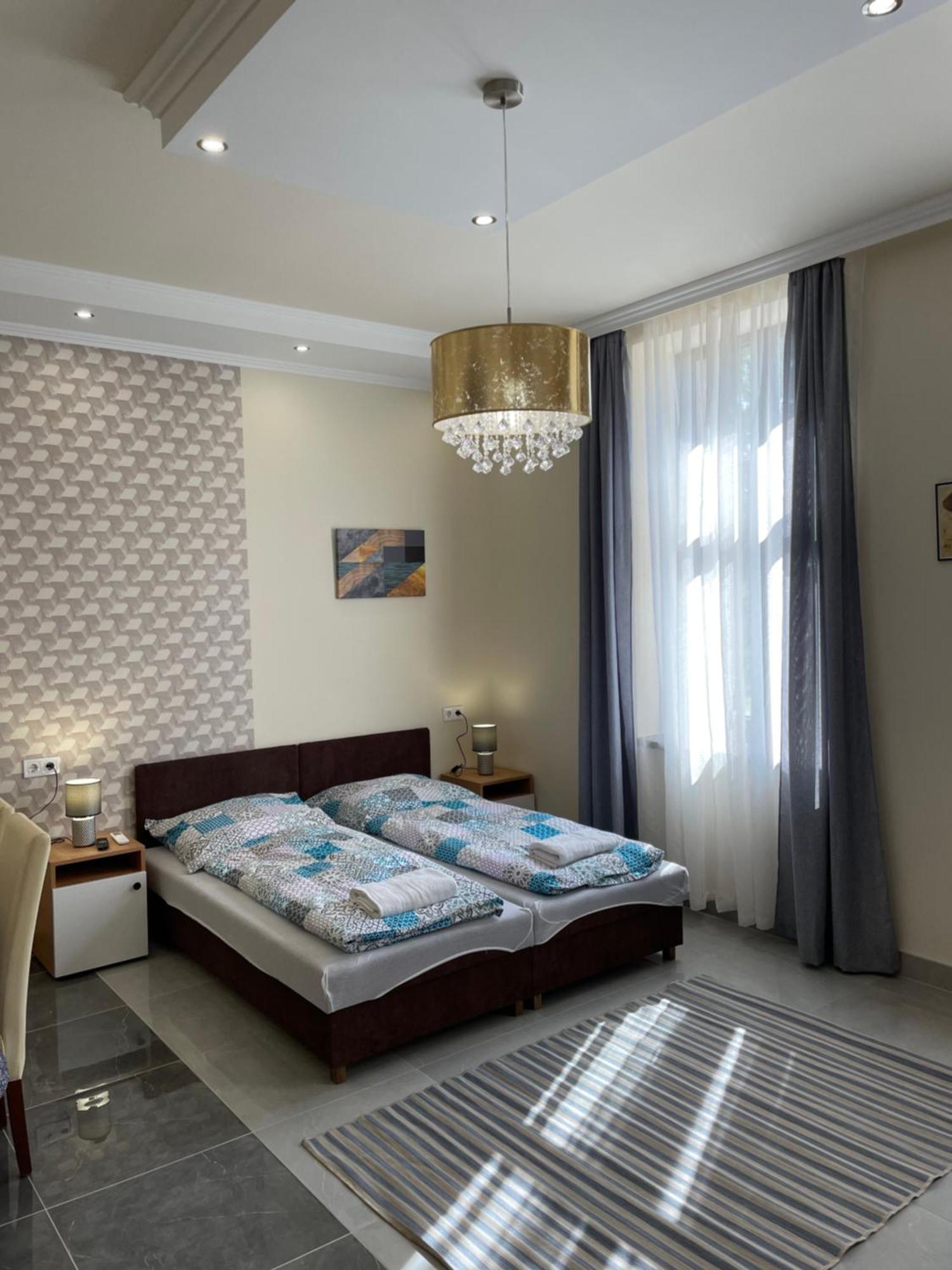 Kovacs Apartmanhaz 基什孔豪洛什 客房 照片